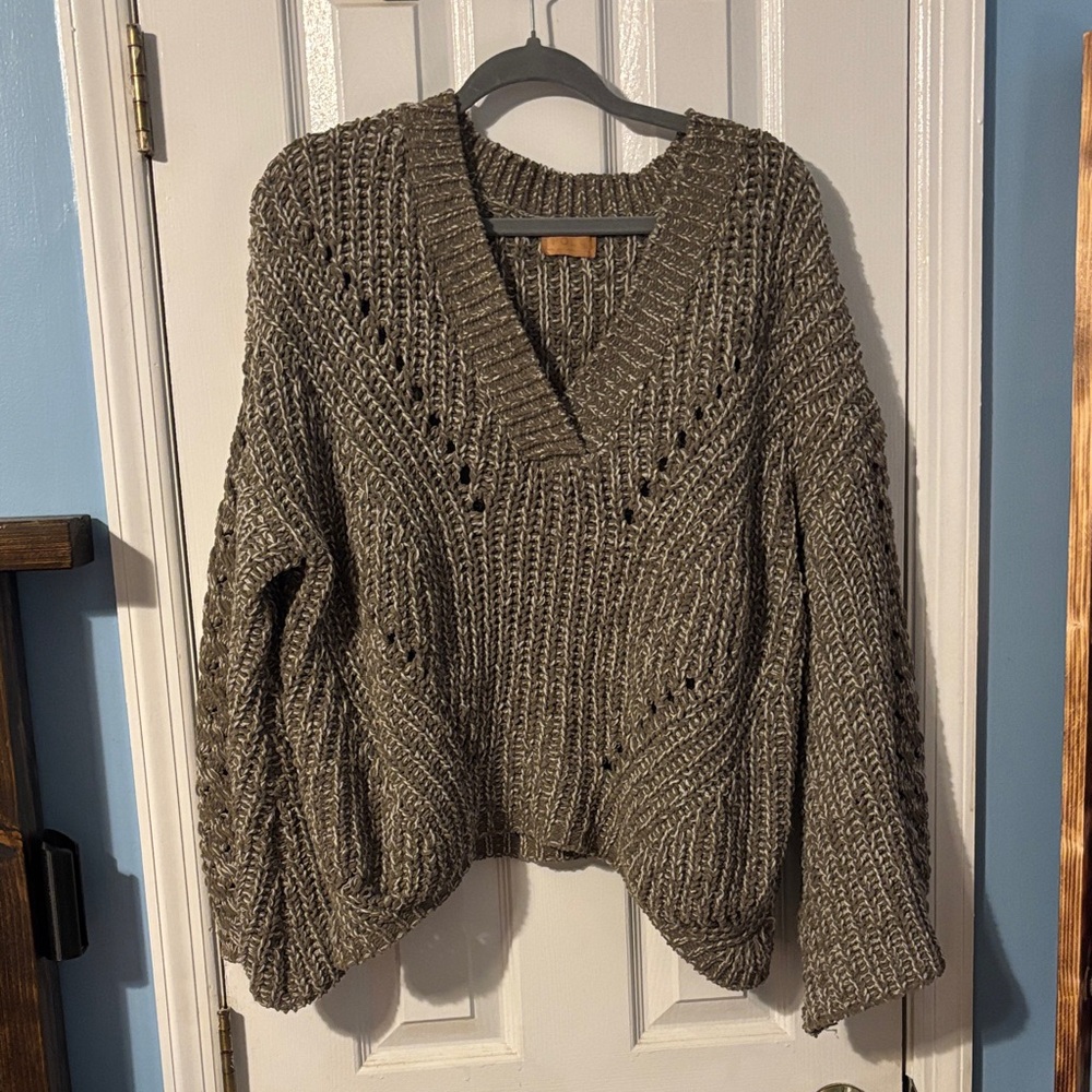 POL V-Neck Knit Sweater in Brown